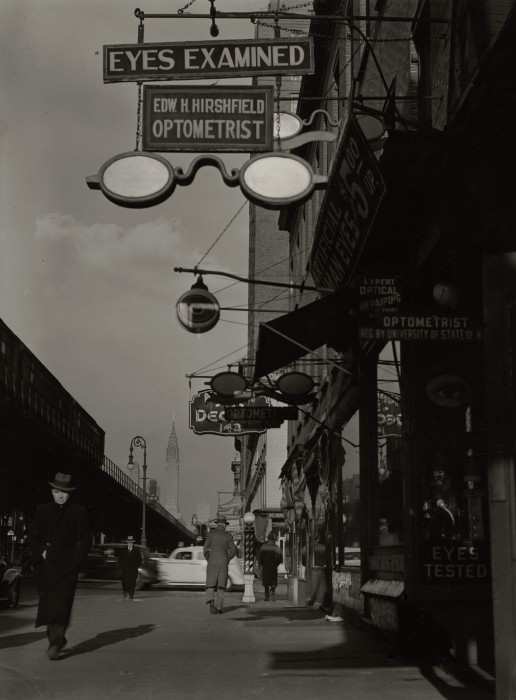 Optometrist Hirshfield, 139 3rd Ave, NYC, c. 1937